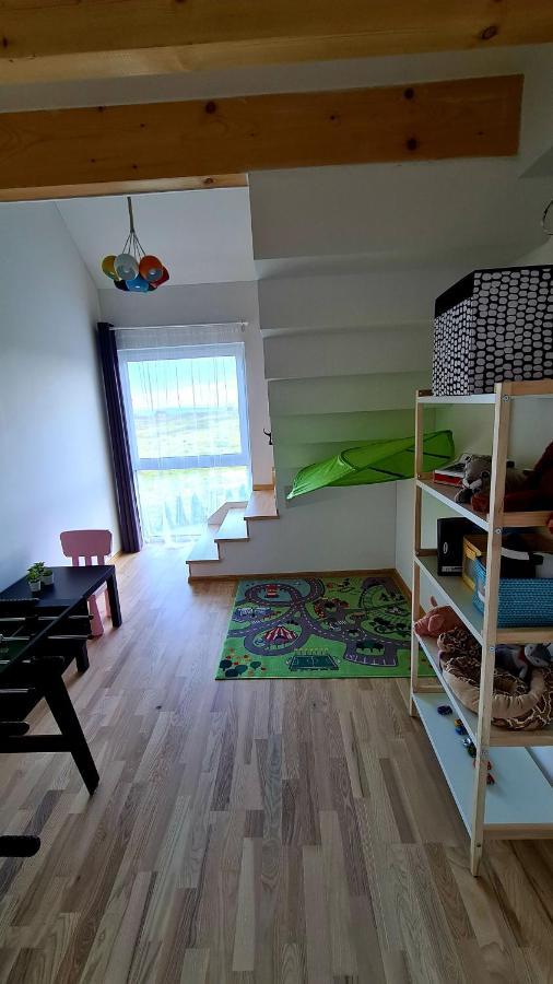 Hakuna Matata Nova Lesna Ngoại thất bức ảnh